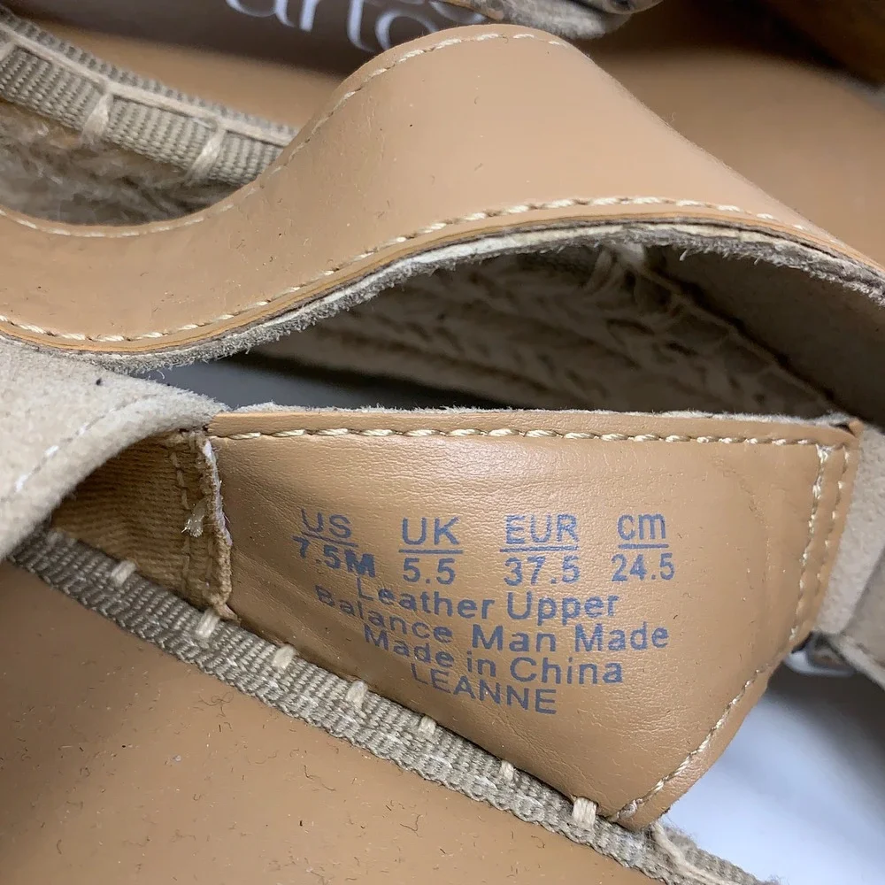Franco Sarto Womens 7.5M Tan Suede Leanne Espadrille Wedge Sandals